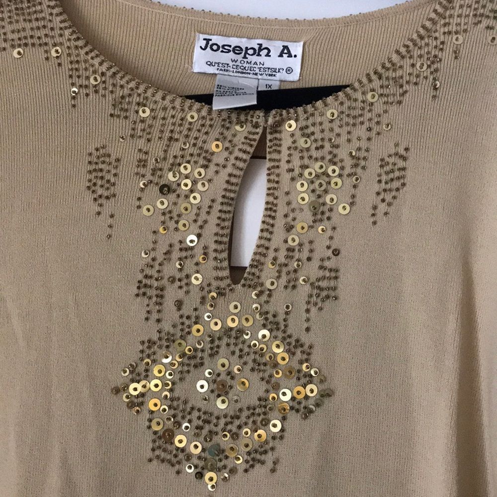 Joseph A. Women’s gold sweater top - size 1x - Picture 2 of 7